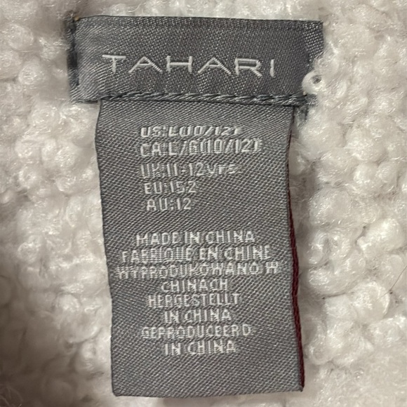 Tahari Tan and White Fleece Vest - Picture 2 of 5